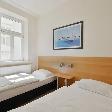 1 Fuer Bis Zu Sechs Personen Apartment Sellin (Rugen)